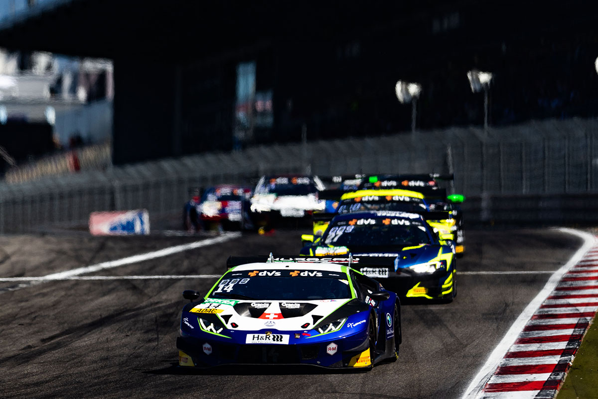 konstalapplainen-nurburgring2022015